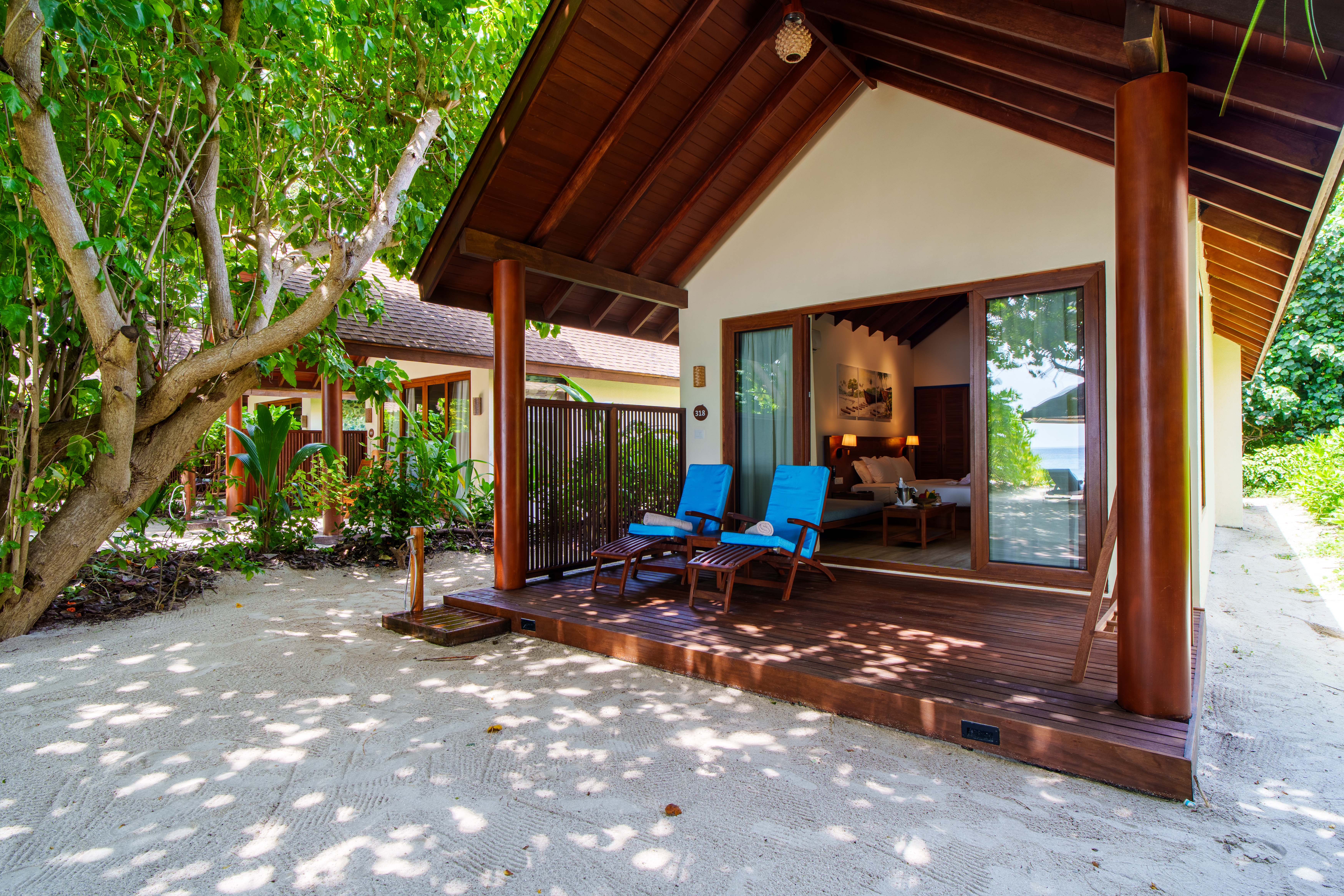 Deluxe Beach Villas